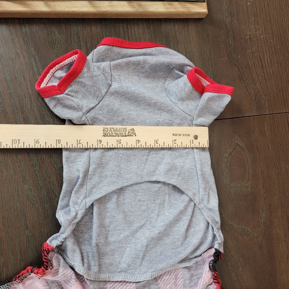 Santa Paws dog pajamas size Medium - Picture 5 of 7